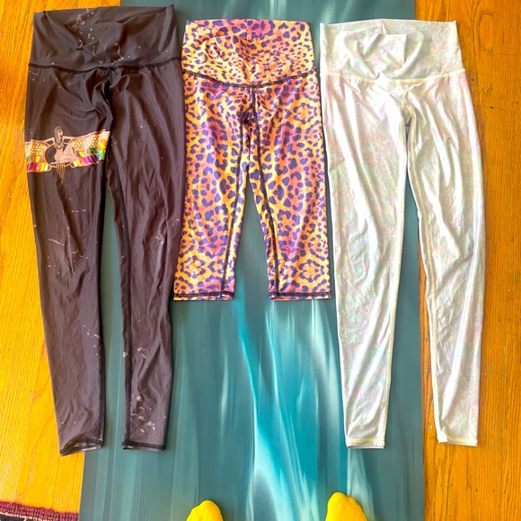 Lot of teeki yoga pants! Size small and xs - Picture 5 of 6